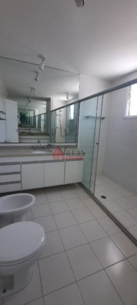 Imagem Sobrado com 3 Quartos à Venda, 300 m² em Vila Suzana - São Paulo Imagem Sobrado com 3 Quartos à Venda, 300 m² em Vila Suzana - São Paulo
