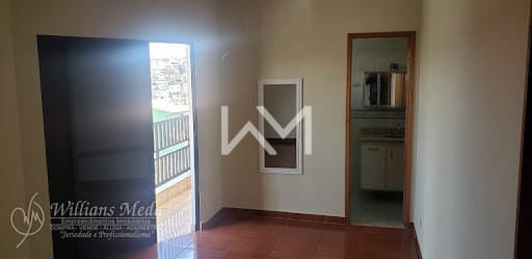 Imagem Sobrado com 3 Quartos à Venda, 275 m² em Parque Continental I - Guarulhos Imagem Sobrado com 3 Quartos à Venda, 275 m² em Parque Continental I - Guarulhos