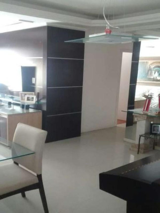 Apartamento com 3 Quartos à Venda, 80 m² em Pituba - Salvador