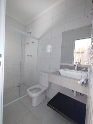 Imagem Casa com 4 Quartos à Venda, em Osasco Imagem Casa com 4 Quartos à Venda, em Osasco