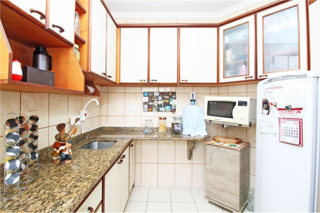 Imagem Imóvel com 2 Quartos à Venda, em Tristeza - Porto Alegre Imagem Imóvel com 2 Quartos à Venda, em Tristeza - Porto Alegre