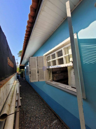 Imagem Casa com 3 Quartos à Venda, 178 m² em Centro - Penha Imagem Casa com 3 Quartos à Venda, 178 m² em Centro - Penha