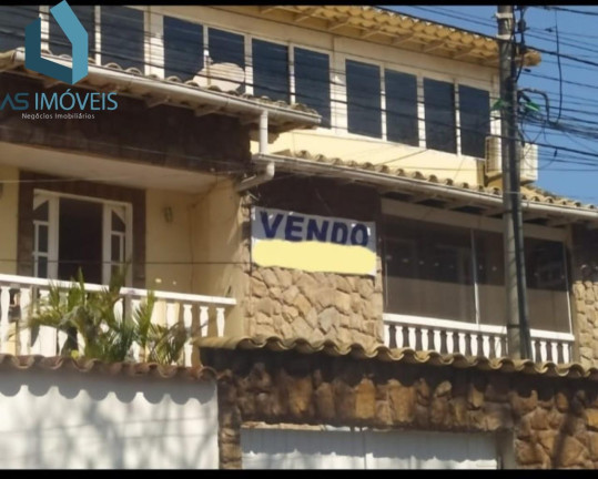 Imagem Casa com 7 Quartos à Venda, 386 m² em Braga - Cabo Frio