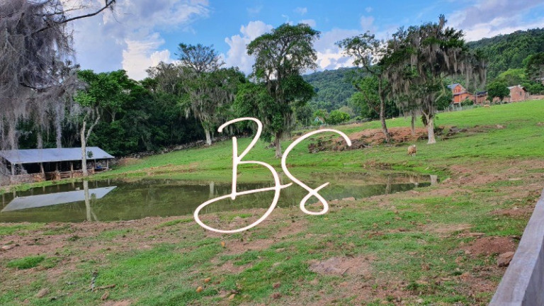 Imagem Imóvel com 2 Quartos à Venda, em Linha Brasil - Nova Petrópolis Imagem Imóvel com 2 Quartos à Venda, em Linha Brasil - Nova Petrópolis
