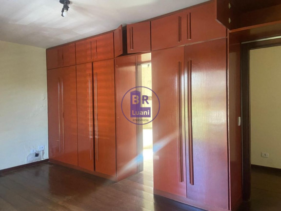 Imagem Sobrado com 3 Quartos à Venda, 295 m² em Lima Azevedo - Londrina Imagem Sobrado com 3 Quartos à Venda, 295 m² em Lima Azevedo - Londrina