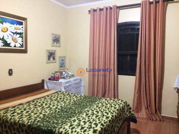 Imagem Casa com 4 Quartos à Venda, 284 m² em Vila São José - Ribeirão Pires Imagem Casa com 4 Quartos à Venda, 284 m² em Vila São José - Ribeirão Pires