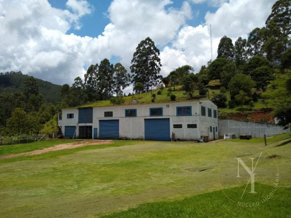 Imagem Imóvel com 3 Quartos à Venda, 1.968.000 m² em Centro - Joanópolis