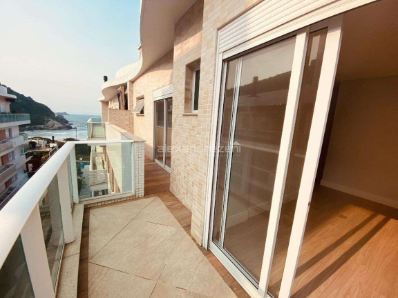 Imagem Apartamento com 3 Quartos à Venda, 191 m² em Bombas - Bombinhas