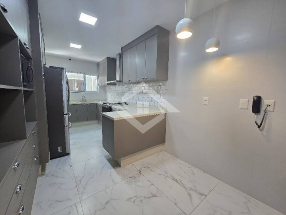 Imagem Casa com 5 Quartos à Venda, 300 m² em Barra Da Tijuca - Rio De Janeiro Imagem Casa com 5 Quartos à Venda, 300 m² em Barra Da Tijuca - Rio De Janeiro