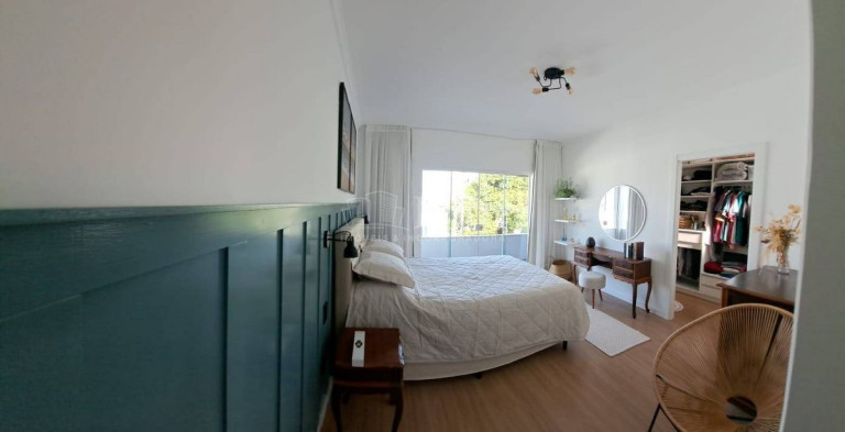 Imagem Sobrado com 3 Quartos à Venda, 198 m² em Centro - Camboriú Imagem Sobrado com 3 Quartos à Venda, 198 m² em Centro - Camboriú