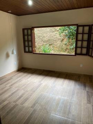 Imagem Casa com 3 Quartos à Venda, 500 m² em Cascatinha - Nova Friburgo Imagem Casa com 3 Quartos à Venda, 500 m² em Cascatinha - Nova Friburgo