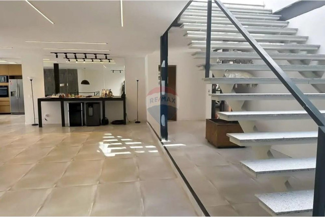 Imagem Casa com 5 Quartos à Venda, 600 m² em Itanhangá - Rio De Janeiro Imagem Casa com 5 Quartos à Venda, 600 m² em Itanhangá - Rio De Janeiro