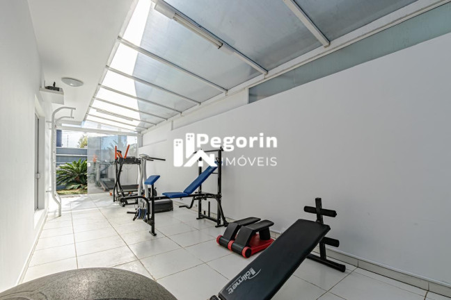 Imagem Casa com 4 Quartos à Venda, 344 m² em Centro - Pinhais