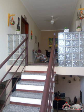 Imagem Casa com 3 Quartos à Venda, 180 m² em Loteamento Villa Branca - Jacareí
