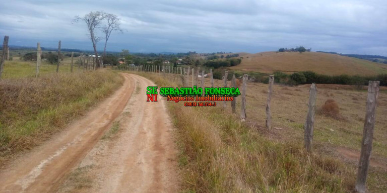Imagem Chácara à Venda, 48.400 m² em Centro - Caçapava Imagem Chácara à Venda, 48.400 m² em Centro - Caçapava