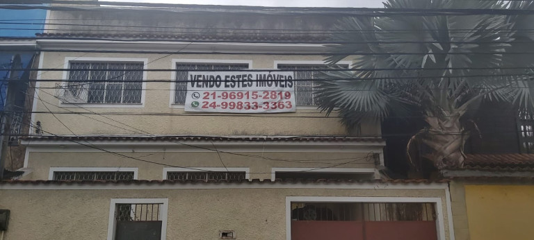 Imagem Sobrado com 5 Quartos à Venda, em Campo Grande - Rio De Janeiro Imagem Sobrado com 5 Quartos à Venda, em Campo Grande - Rio De Janeiro