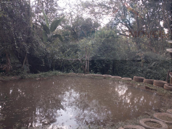 Chácara com 2 Quartos à Venda, 180 m² em Paraiso - Mateus Leme