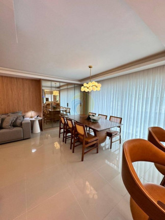 Imagem Apartamento com 3 Quartos à Venda, 171 m² em Centro - Balneário Camboriú