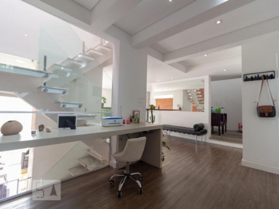Imagem Casa com 3 Quartos à Venda, 300 m² em Brooklin Paulista - São Paulo Imagem Casa com 3 Quartos à Venda, 300 m² em Brooklin Paulista - São Paulo
