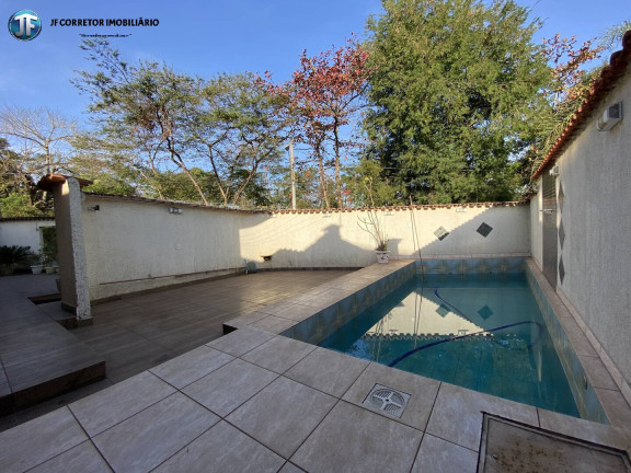 Imagem Casa com 3 Quartos à Venda, 351 m² em Das águas - Ipatinga Imagem Casa com 3 Quartos à Venda, 351 m² em Das águas - Ipatinga