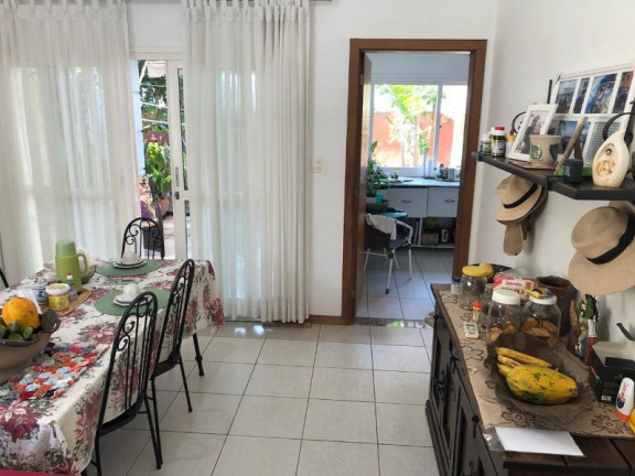 Imagem Casa com 3 Quartos à Venda, 158 m² em Flores - Manaus Imagem Casa com 3 Quartos à Venda, 158 m² em Flores - Manaus