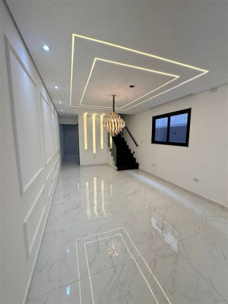 Imagem Casa com 4 Quartos à Venda, 160 m² em Guilhermina - Praia Grande Imagem Casa com 4 Quartos à Venda, 160 m² em Guilhermina - Praia Grande