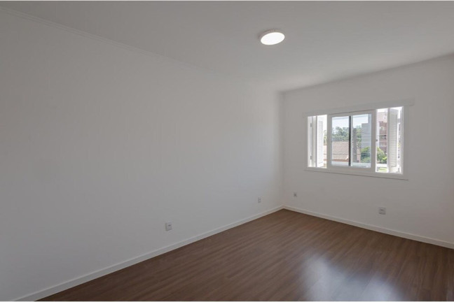 Imagem Casa com 3 Quartos à Venda, 228 m² em Teresópolis - Porto Alegre Imagem Casa com 3 Quartos à Venda, 228 m² em Teresópolis - Porto Alegre