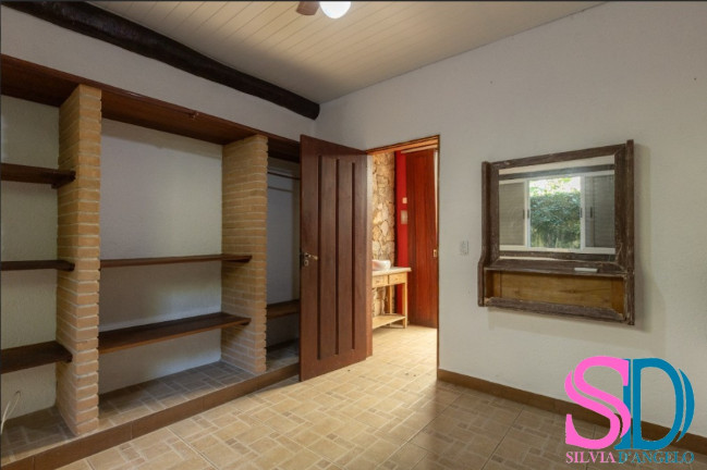 Imagem Casa com 3 Quartos à Venda, 481 m² em Centro - Paraty