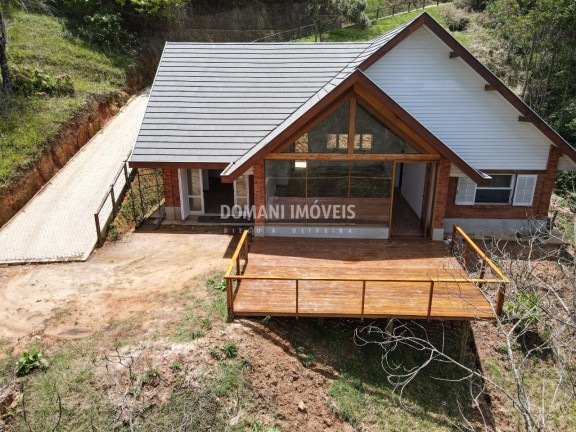 Imagem Casa com 3 Quartos à Venda, 197 m² em Região Do Atalaia - Campos Do Jordão Imagem Casa com 3 Quartos à Venda, 197 m² em Região Do Atalaia - Campos Do Jordão