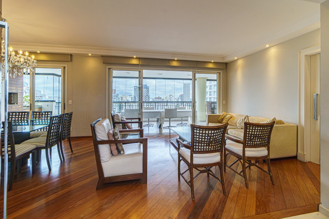 Apartamento com 4 Quartos à Venda, 214 m² em Sumaré - São Paulo