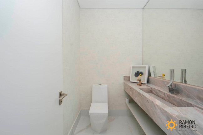Imagem Imóvel com 6 Quartos à Venda, em Riviera - Bertioga Imagem Imóvel com 6 Quartos à Venda, em Riviera - Bertioga