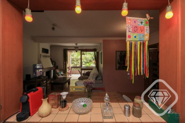 Imagem Apartamento com 4 Quartos à Venda, 135 m² em Ipanema - Porto Alegre Imagem Apartamento com 4 Quartos à Venda, 135 m² em Ipanema - Porto Alegre