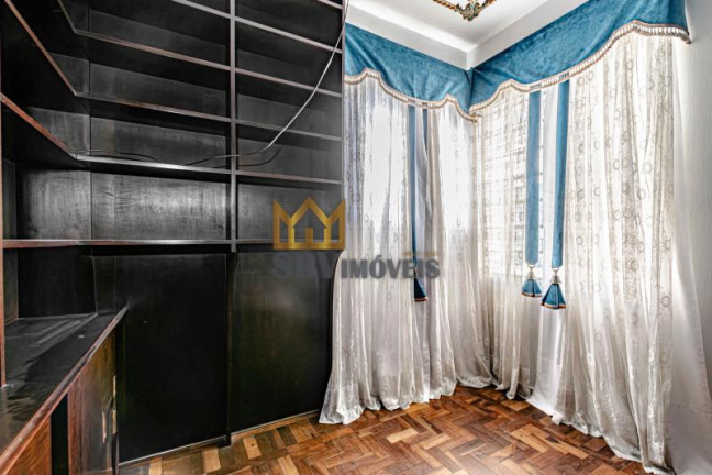 Imagem Casa com 3 Quartos à Venda, 341 m² em Rebouças - Curitiba