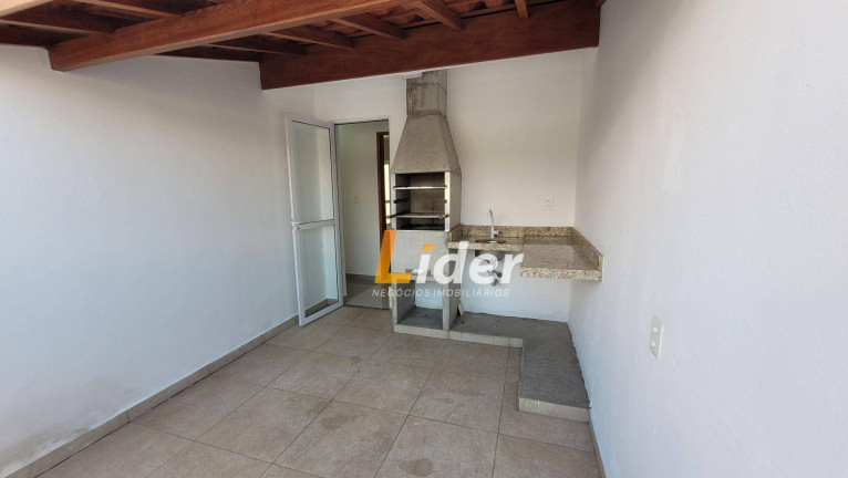 Imagem Cobertura com 2 Quartos para Alugar, 80 m² em São Mateus - Juiz De Fora