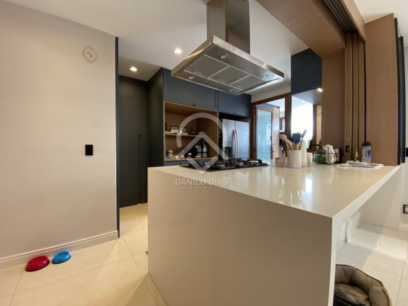 Imagem Apartamento com 3 Quartos à Venda, 145 m² em Campo Belo - São Paulo