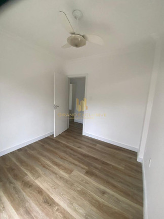 Imagem Apartamento com 3 Quartos à Venda, 147 m² em Centro - Balneário Camboriú Imagem Apartamento com 3 Quartos à Venda, 147 m² em Centro - Balneário Camboriú
