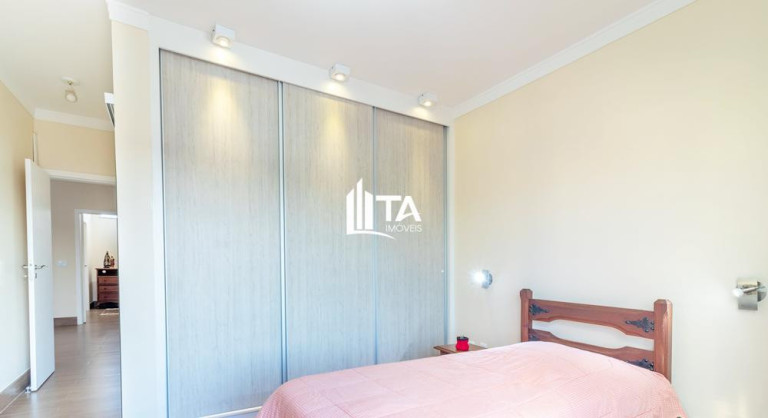 Imagem Casa com 3 Quartos à Venda, 284 m² em Swiss Park - Campinas Imagem Casa com 3 Quartos à Venda, 284 m² em Swiss Park - Campinas