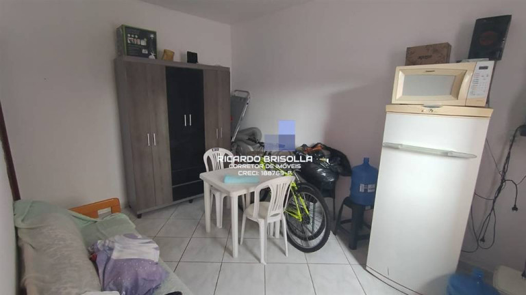Imagem Casa com 5 Quartos à Venda, 210 m² em Guilhermina - Praia Grande Imagem Casa com 5 Quartos à Venda, 210 m² em Guilhermina - Praia Grande