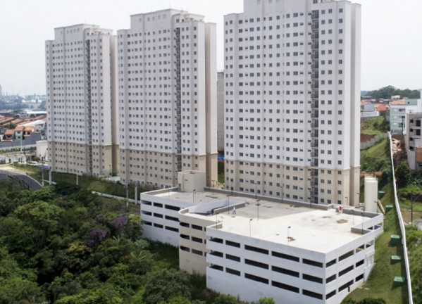 Imóvel com 3 Quartos à Venda, 57 m² em Parque São Vicente - Mauá
