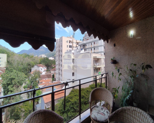 Imagem Apartamento com 4 Quartos à Venda, 166 m² em Tijuca - Rio De Janeiro
