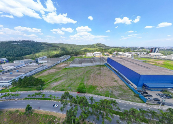Imagem Imóvel à Venda, 4.455 m² em Polo Empresarial Tamboré - Santana De Parnaíba Imagem Imóvel à Venda, 4.455 m² em Polo Empresarial Tamboré - Santana De Parnaíba
