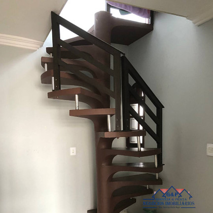 Imagem Casa com 4 Quartos à Venda, 250 m² em Bandeiras - Osasco Imagem Casa com 4 Quartos à Venda, 250 m² em Bandeiras - Osasco