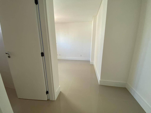Imagem Apartamento com 3 Quartos à Venda, 116 m² em Centro - Balneário Camboriú Imagem Apartamento com 3 Quartos à Venda, 116 m² em Centro - Balneário Camboriú