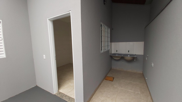 Imagem Casa com 2 Quartos à Venda, 43 m² em Jardim Aeroporto - Campo Grande
