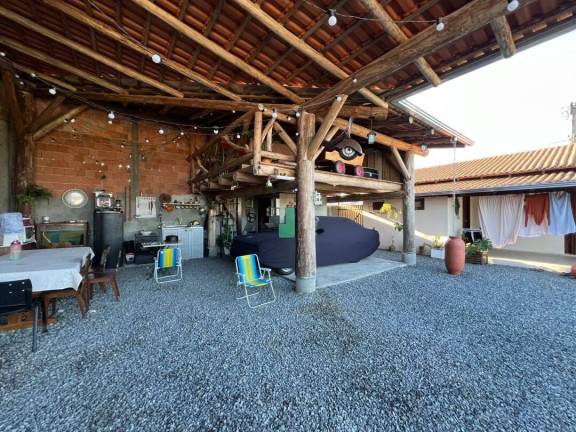 Imagem Casa com 3 Quartos à Venda, 82 m² em Pinheiros - Balneário Barra Do Sul Imagem Casa com 3 Quartos à Venda, 82 m² em Pinheiros - Balneário Barra Do Sul