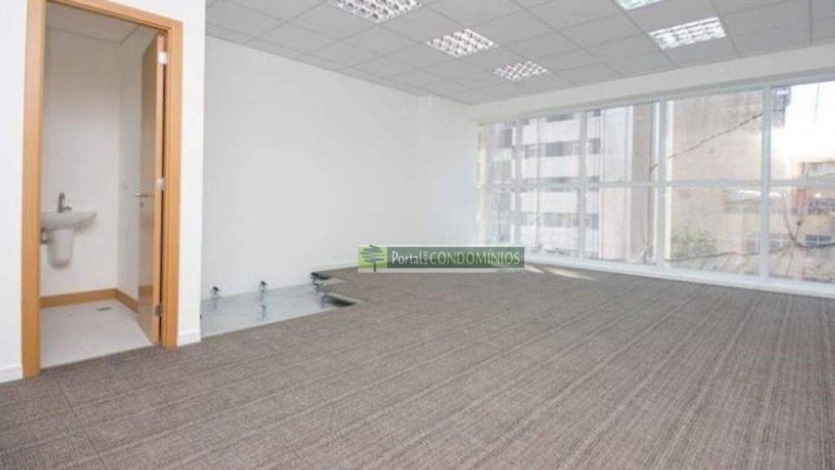 Imagem Sala Comercial à Venda, 200 m² em Centro - Curitiba Imagem Sala Comercial à Venda, 200 m² em Centro - Curitiba