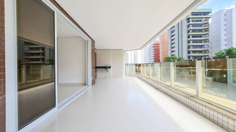 Imagem Apartamento com 4 Quartos à Venda, 231 m² em Meireles - Fortaleza