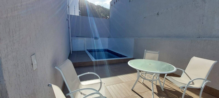 Imagem Casa de Condomínio com 2 Quartos à Venda, 71 m² em Pedreira - Mongaguá