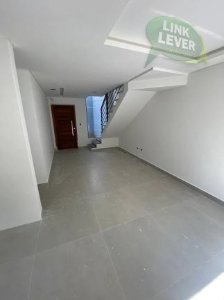 Imagem Sobrado com 3 Quartos à Venda, 121 m² em Boa Vista - Curitiba