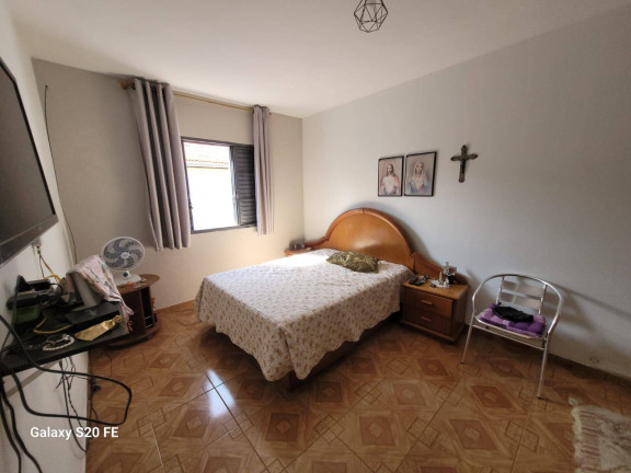 Imagem Casa com 2 Quartos à Venda, 264 m² em Vila Nova Esperia - Jundiaí